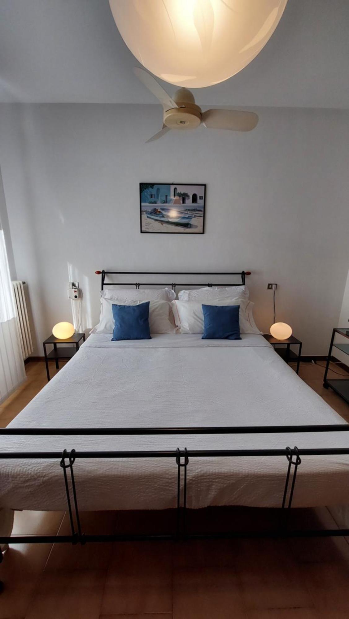 Antonia'S Guest House Rimini Exterior photo